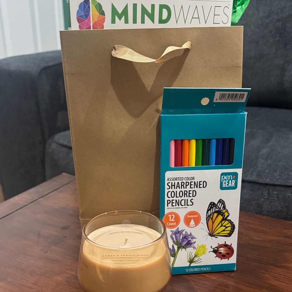 Gift: Coloring Book, Colored Pencils and Yankee Candle Set-Gift bag